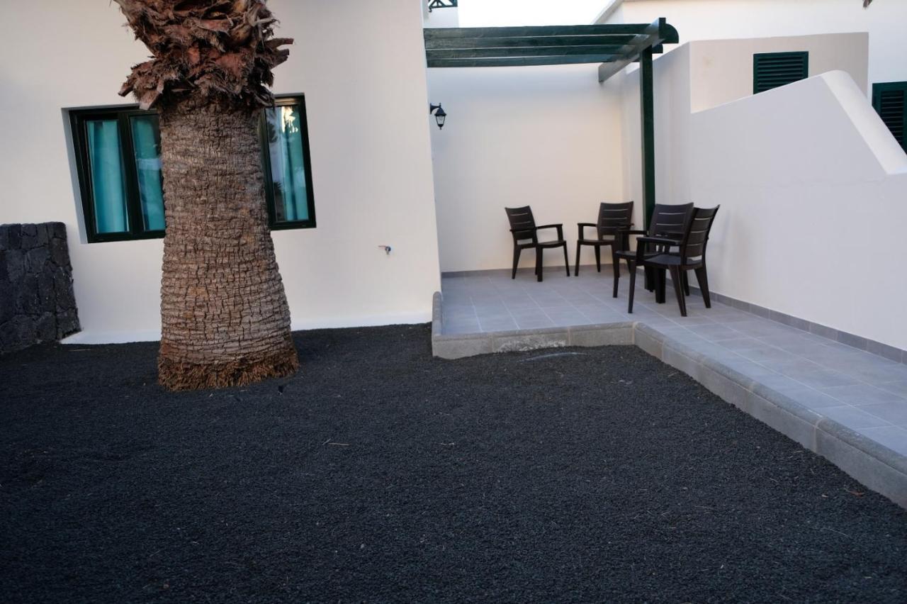 Playa Roca Bungalows Costa Teguise Zewnętrze zdjęcie